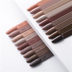 Hazelnut No. 352, Choco Dreams, Molly Nails